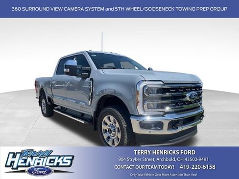 New 2026 Ford F250 Lariat w/ Lariat Premium Package AWD/4WD image 1