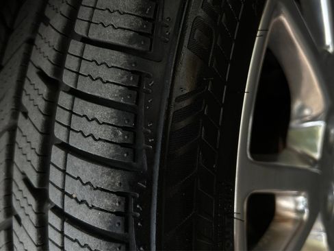 Used 2011 Cadillac CTS Premium image 48