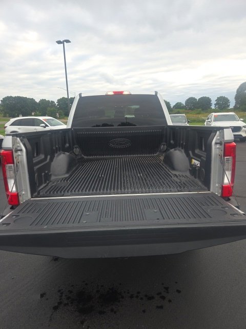 Used 2018 Ford F250 XLT AWD/4WD image 7