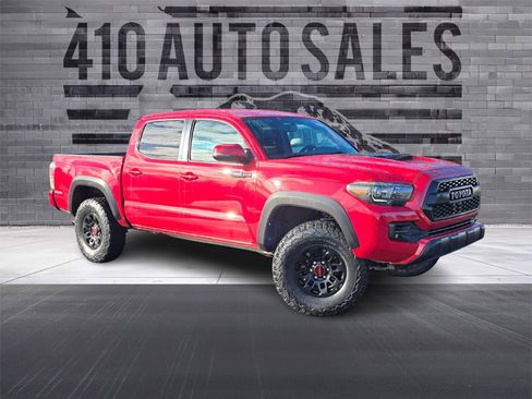 Used 2017 Toyota Tacoma TRD Pro AWD/4WD image 1