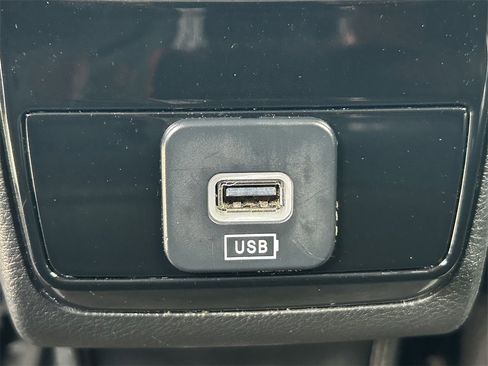 Used 2024 Jeep Compass Trailhawk image 19