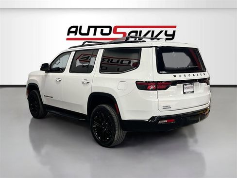 Used 2022 Jeep Wagoneer Series II image 5