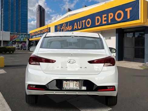 Used 2019 Hyundai Elantra Value Edition w/ Cargo Package FWD image 4
