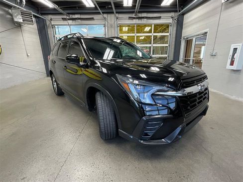Used 2024 Subaru Ascent Premium w/ Convenience Package image 7