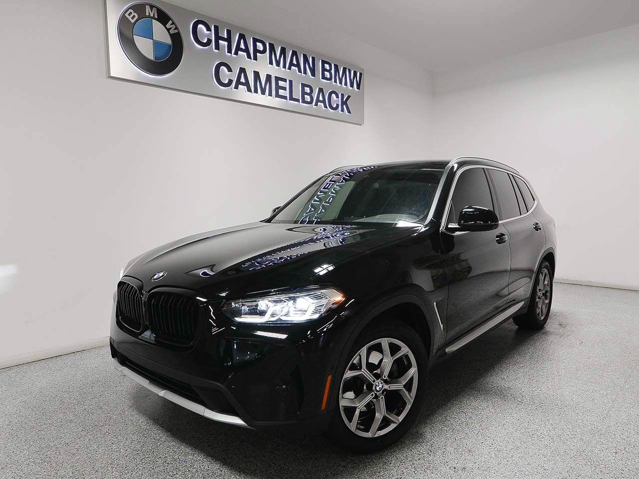Used 2023 BMW X3 xDrive30i w/ Convenience Package AWD/4WD image 1