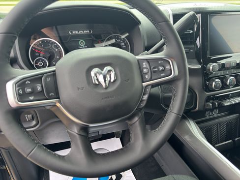 New 2026 RAM 2500 Big Horn AWD/4WD image 15