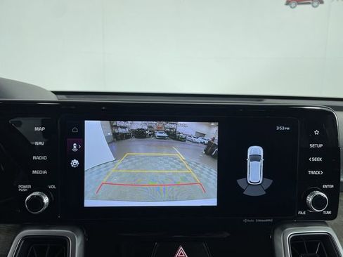Used 2023 Kia Sorento X-Line EX image 23