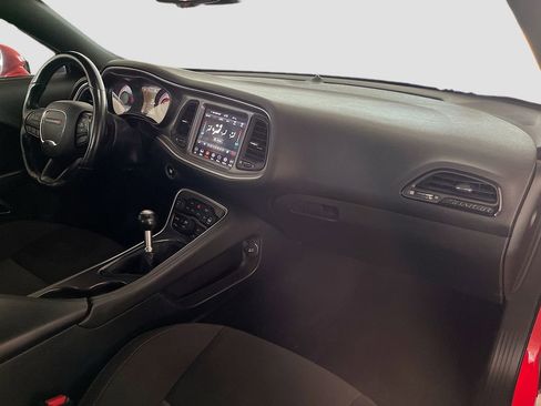 Used 2020 Dodge Challenger R/T w/ Shaker Package image 30