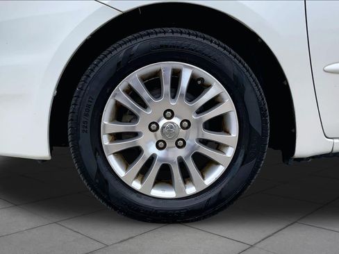 Used 2010 Toyota Sienna XLE w/ Towing Prep Pkg FWD image 10