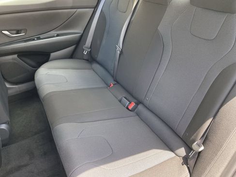 New 2026 Hyundai Elantra SE FWD image 25