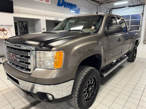 Used 2013 GMC Sierra 2500 SLE image 8