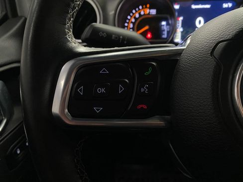 Used 2021 Jeep Wrangler Unlimited Sahara w/ Cold Weather Group AWD/4WD image 16