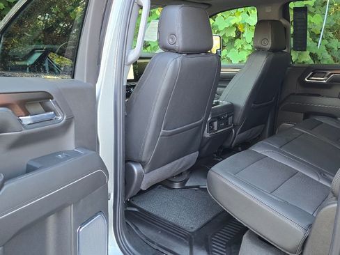 Certified 2024 GMC Sierra 1500 Denali w/ Denali Reserve Package image 5