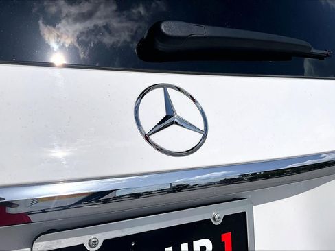 Used 2024 Mercedes-Benz GLS 450 4MATIC image 31