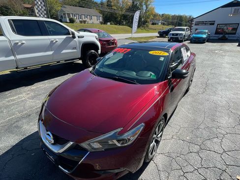 Used 2017 Nissan Maxima Platinum image 15