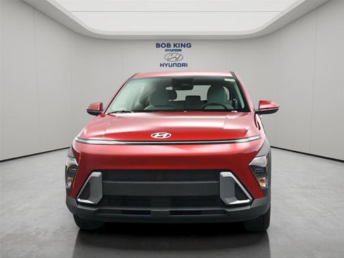 New 2026 Hyundai Kona SE FWD image 19