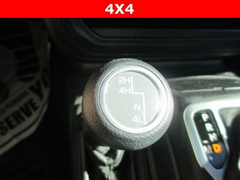 Used 2018 Jeep Wrangler Unlimited Sport image 19