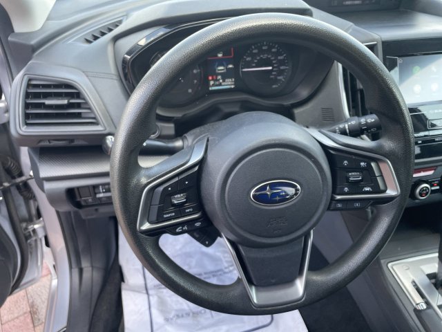 Used 2020 Subaru Crosstrek 2.0i AWD/4WD image 17