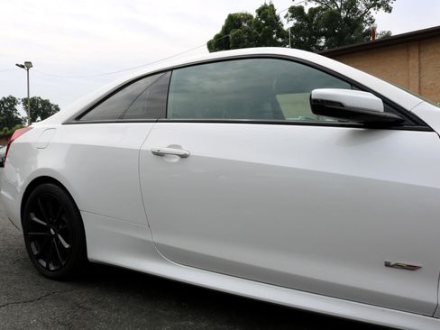 Used 2017 Cadillac ATS V w/ Luxury Package image 9