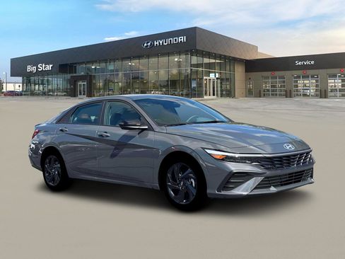 New 2026 Hyundai Elantra Sport FWD image 10