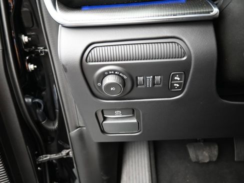 Used 2024 Jeep Grand Wagoneer Series II w/ Quick Order Packagew 28T image 40