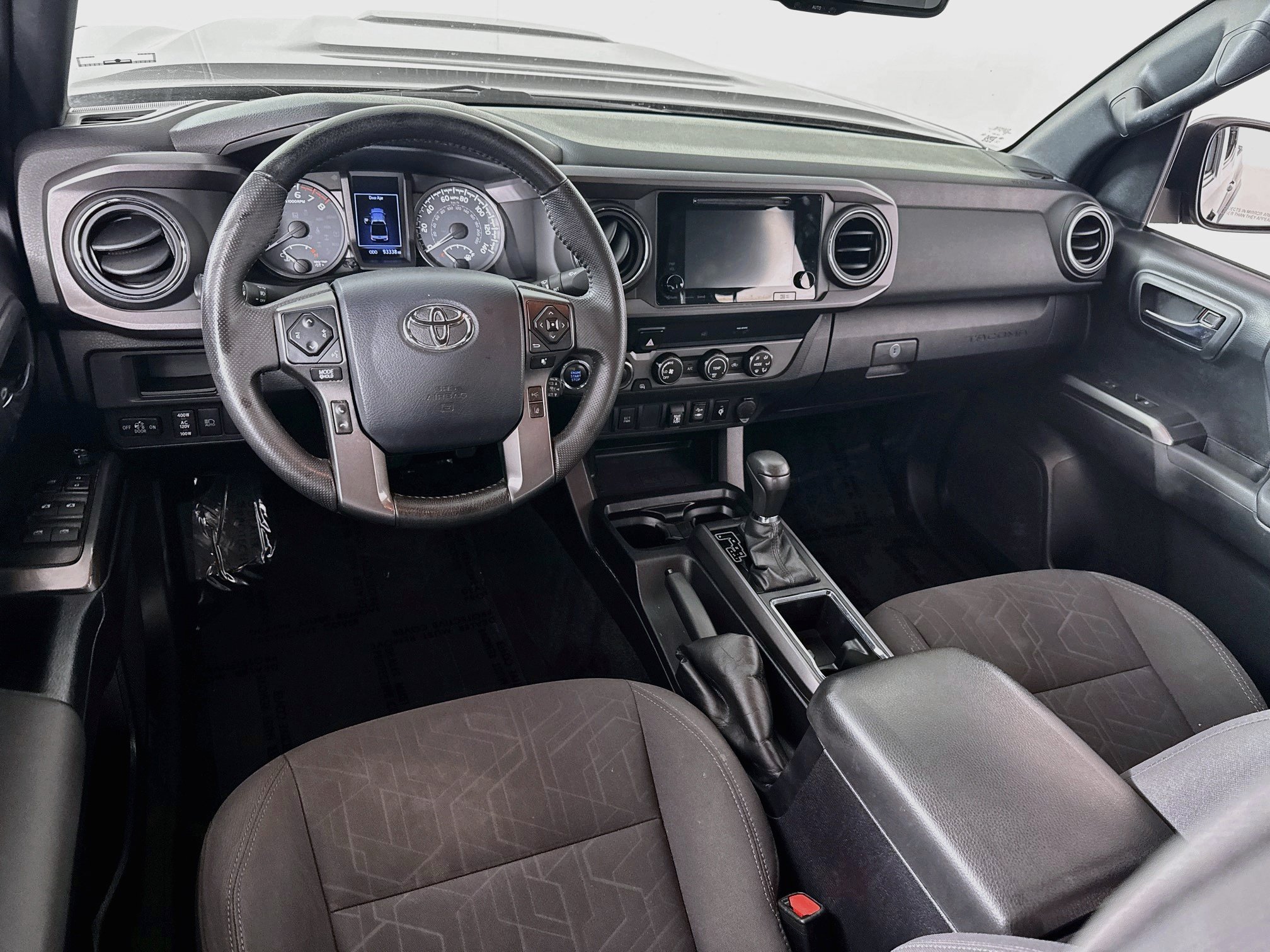 Certified 2019 Toyota Tacoma TRD Sport AWD/4WD image 18