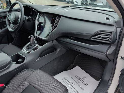 Used 2022 Subaru Outback Premium AWD/4WD image 27