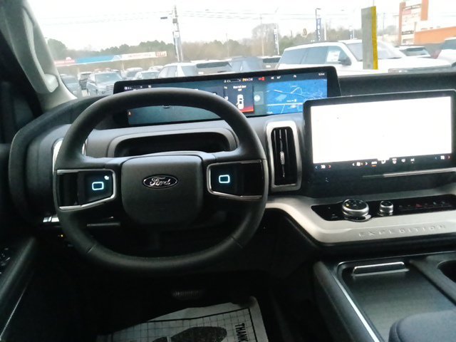 New 2026 Ford Expedition Active AWD/4WD image 28