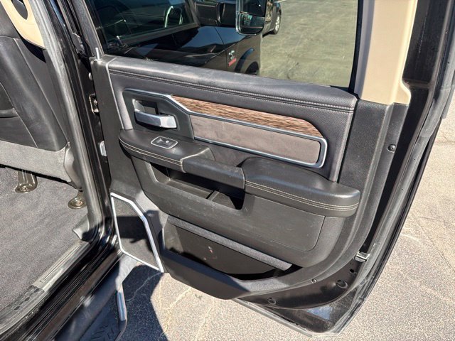 Used 2020 RAM 2500 Laramie w/ Body Color Bumper Group AWD/4WD image 47