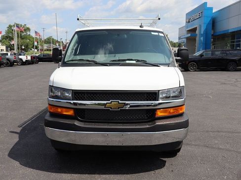 New 2025 Chevrolet Express 2500 w/ Driver Convenience Package image 21
