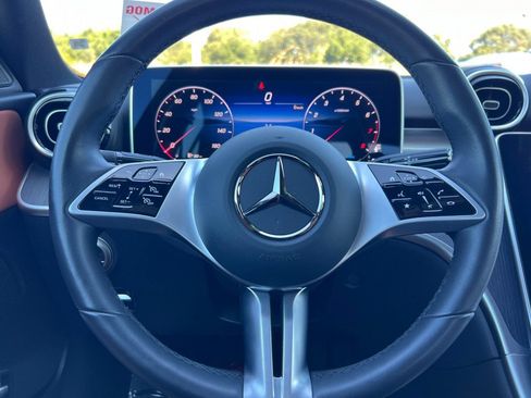 Used 2025 Mercedes-Benz C 300 4MATIC Sedan image 26