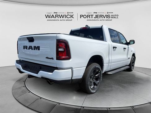 New 2026 RAM 1500 Express AWD/4WD image 5