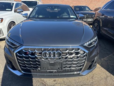 Certified 2023 Audi S8 w/ S8 Comfort Plus Package image 4