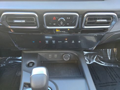 New 2026 Nissan Sentra SV w/ Floor Mat Package image 8