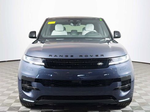 New 2026 Land Rover Range Rover Sport SE AWD/4WD image 2