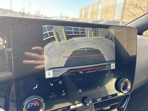 Used 2022 Lexus NX 350 AWD image 25