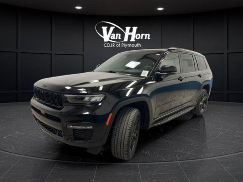 Used 2024 Jeep Grand Cherokee L Limited w/ Luxury Tech Group II AWD/4WD image 3