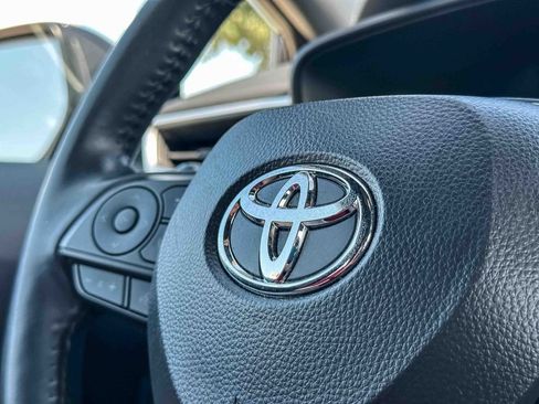 Used 2024 Toyota Corolla SE w/ SE Premium Package FWD image 27