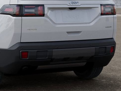 New 2026 Jeep Cherokee Laredo image 13