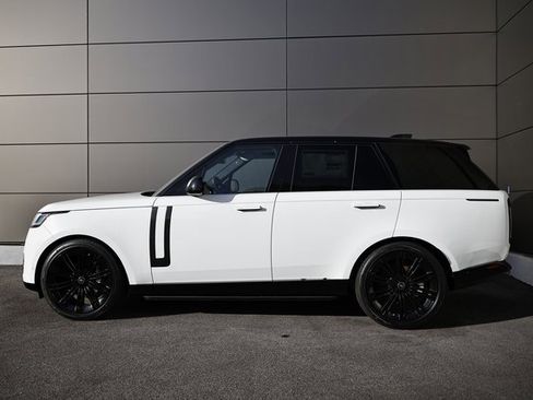 New 2025 Land Rover Range Rover SE image 6