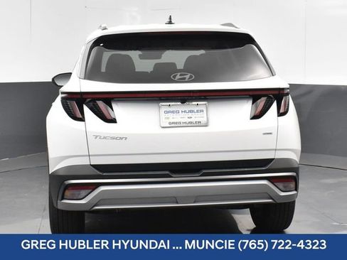 Used 2025 Hyundai Tucson SEL AWD/4WD image 18