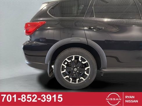 Certified 2020 Nissan Pathfinder SL image 21