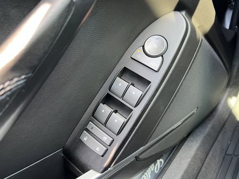 Used 2011 Cadillac CTS Sedan image 27