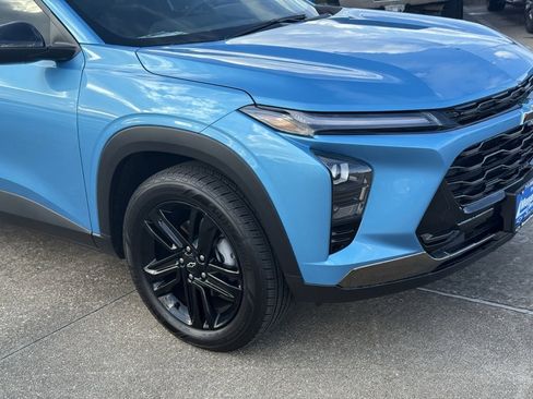 New 2025 Chevrolet Trax ACTIV w/ Sunroof Package image 6