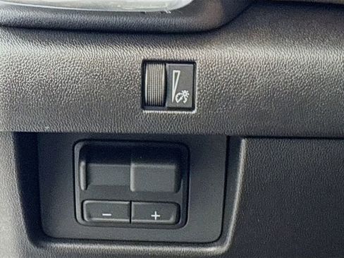 New 2026 GMC Canyon Denali image 10