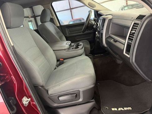 Used 2017 RAM 2500 Tradesman w/ Chrome Appearance Group RWD image 15