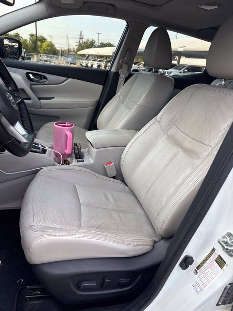 Used 2020 Nissan Rogue Sport SL w/ Premium Package FWD image 9