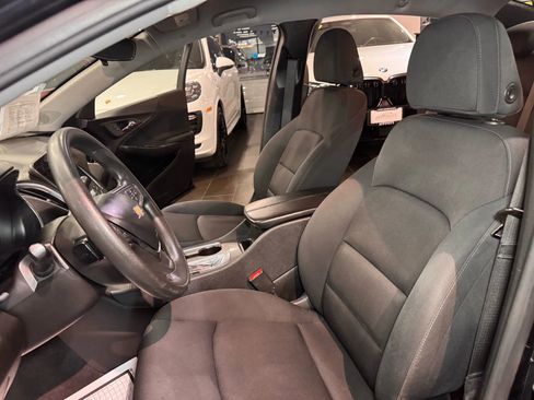 Used 2020 Chevrolet Malibu LT image 10
