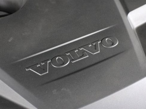 Certified 2023 Volvo XC90 T8 Ultimate w/ Protection Package Premier image 25