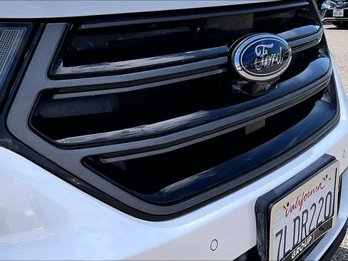 Used 2015 Ford Edge Sport w/ Equipment Group 401A AWD/4WD image 29